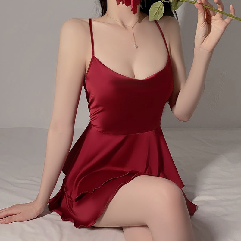 Silk women's nightdress