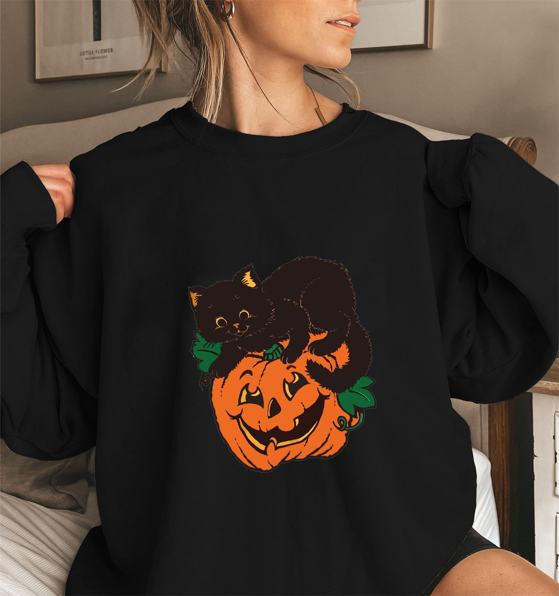 Pumpkin Cat Graphic Crewneck Sweatshirt