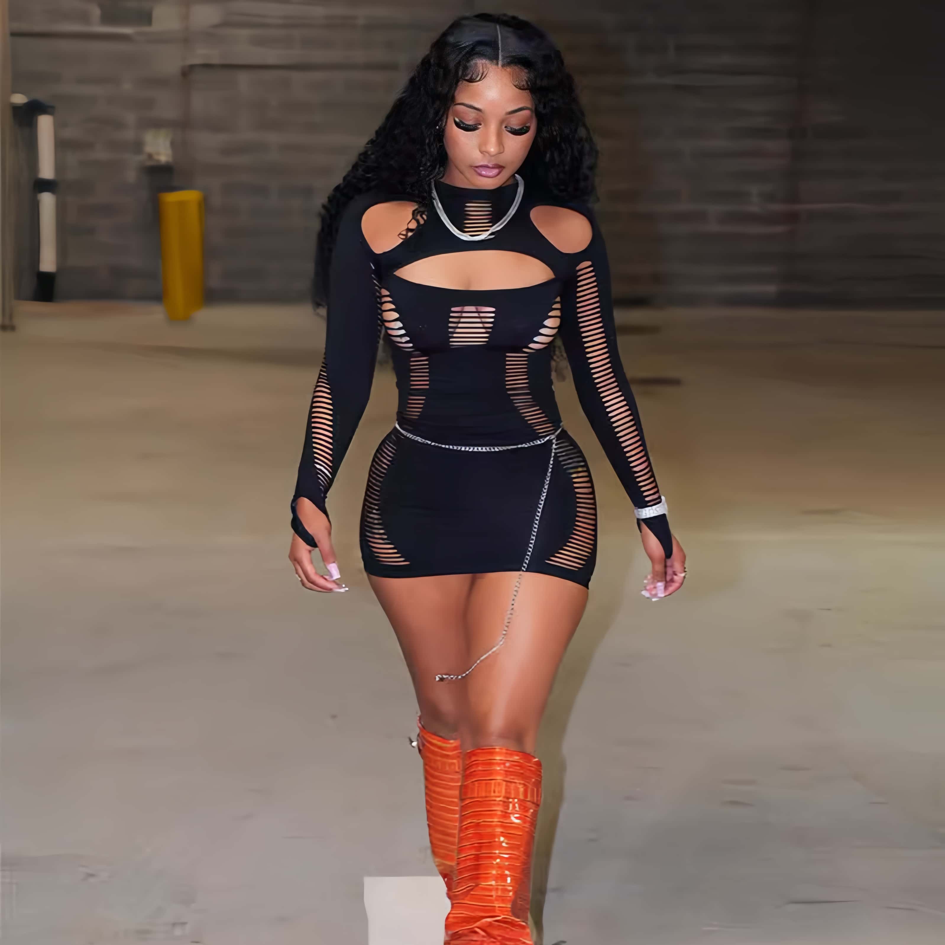 Sexy hollow round neck long sleeve dress